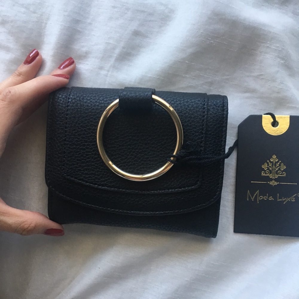 Small black Moda Luxe wallet
